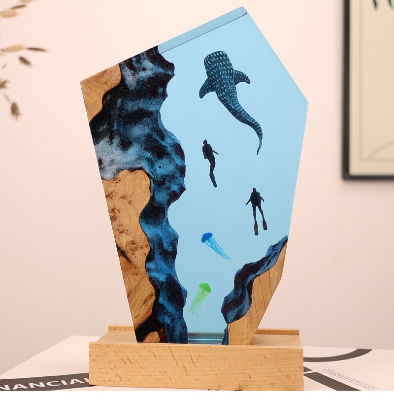 Resin Art For Anniversary Gift - ของตกแต่งเรซิ่นรูปน้ำพุร้อน วาฬ นักดำน้ำ แมงกะพรุน เรืองแสง ของตกแต่งบ้านสุดสร้างสรรค์